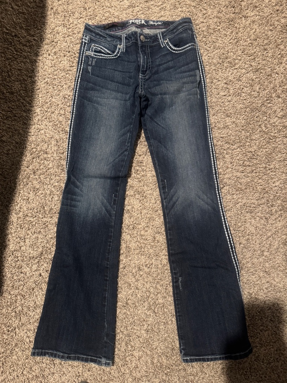 Rock & Republic Dark Wash low rise jeans